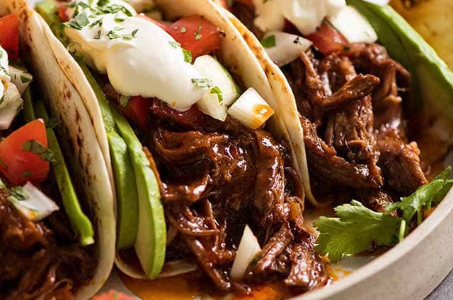 Tacos au bœuf déchiqueté
