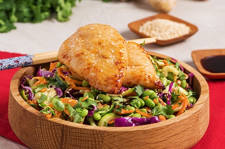 Salade de courgettes en spirales avec poulet